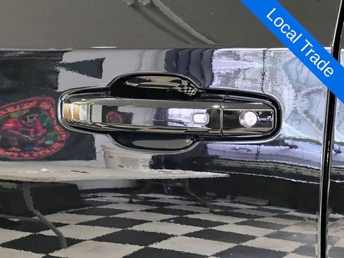 Used 2022 Chevrolet Silverado 1500 LT Trail Boss image 7