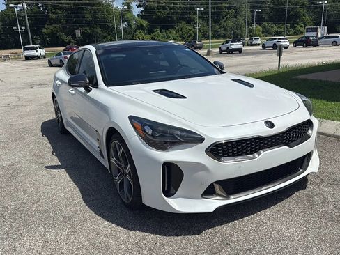 Used 2019 Kia Stinger GT2 RWD image 3