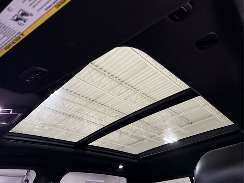 Used 2019 RAM 1500 Sport w/ Level 2 Equipment Group image 19