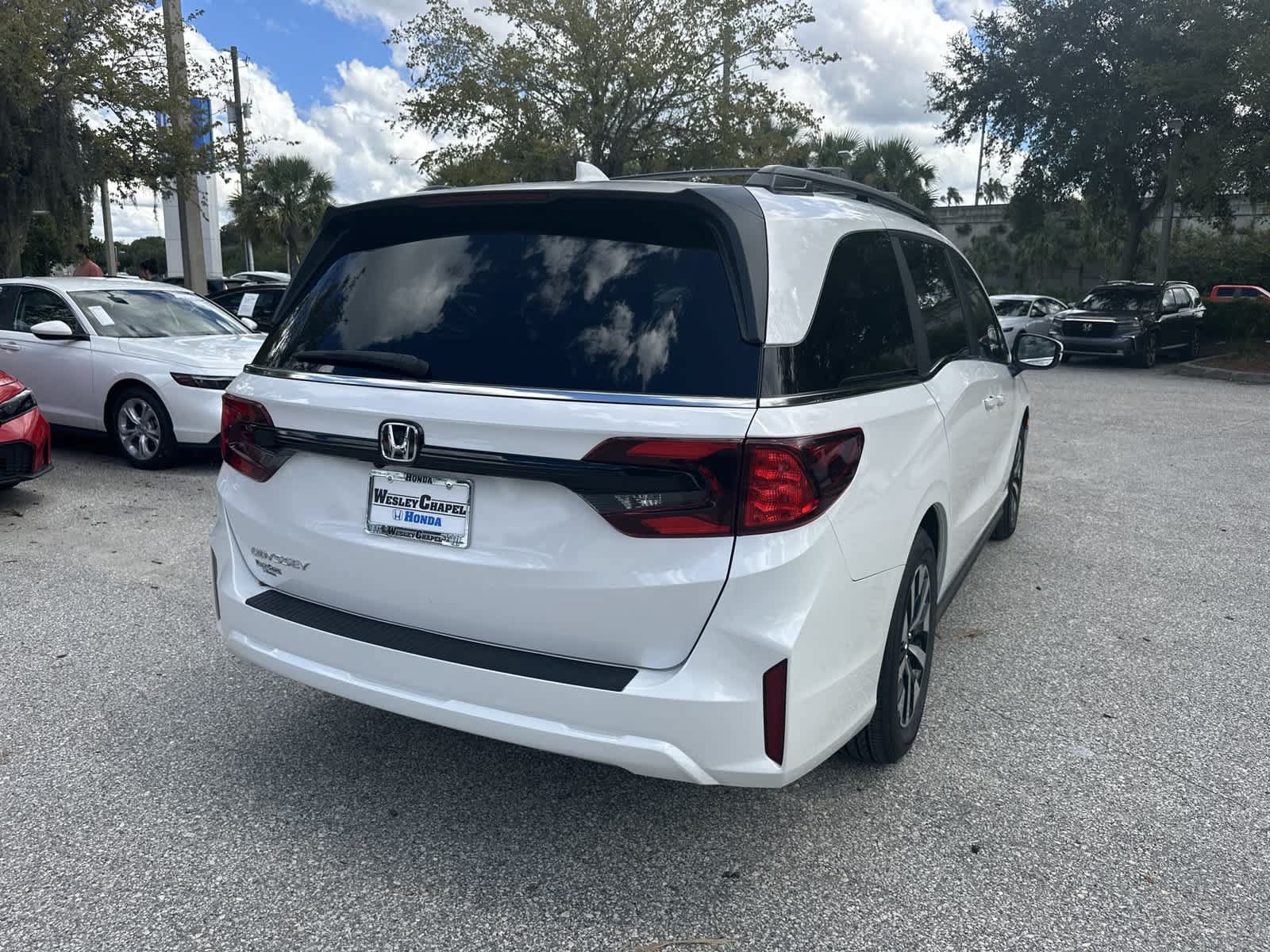 New 2026 Honda Odyssey EX-L image 6