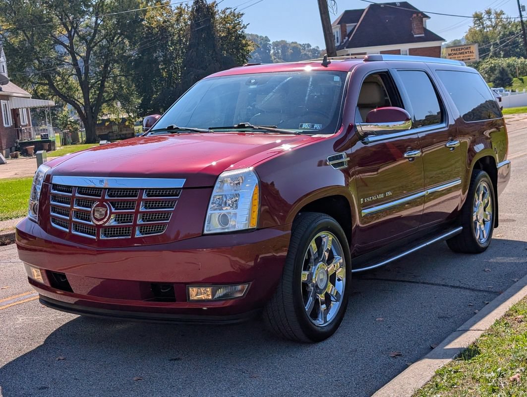 Used 2008 Cadillac Escalade ESV AWD image 11