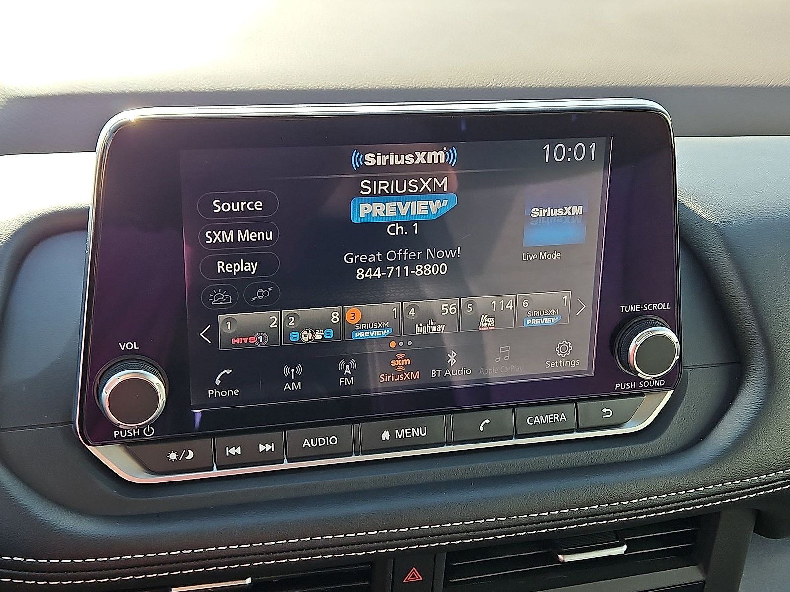 Used 2023 Nissan Rogue SV FWD image 19