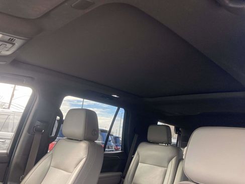 Used 2021 GMC Yukon SLT w/ SLT Luxury Plus Package image 24