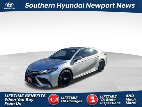 Used 2024 Toyota Camry XSE FWD image 1