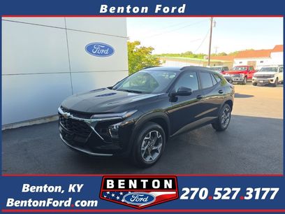 Used 2025 Chevrolet Trax LT w/ LT Convenience Package