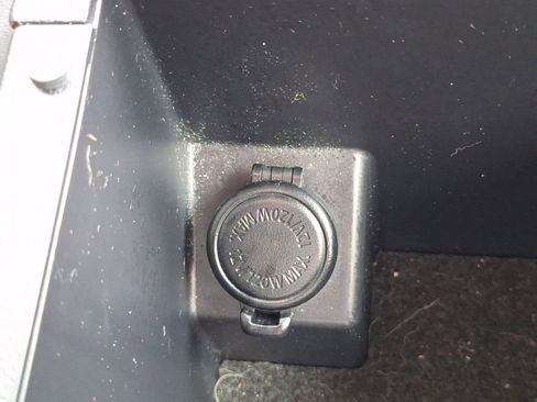 Certified 2021 Subaru Outback Limited image 23