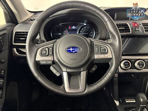 Used 2018 Subaru Forester 2.5i Touring w/ Popular Package #2 AWD/4WD image 17