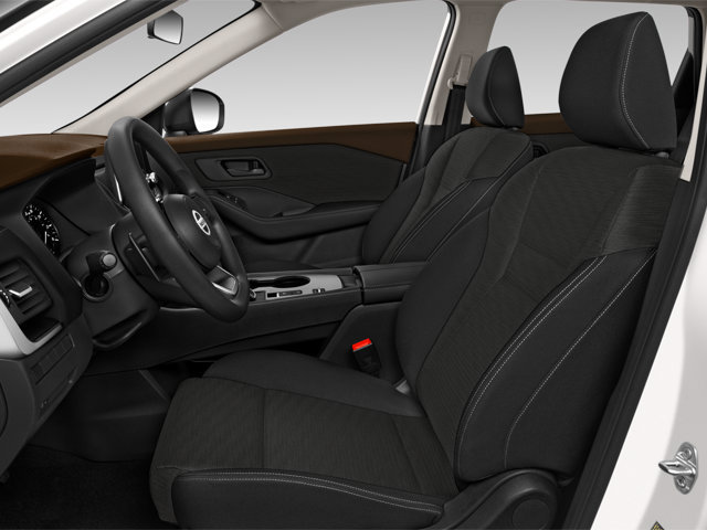 Used 2023 Nissan Rogue S AWD/4WD image 10