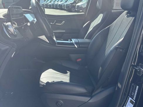 Used 2023 Mercedes-Benz EQE 500 4MATIC SUV image 6