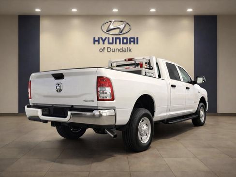 Used 2022 RAM 2500 Tradesman AWD/4WD image 2