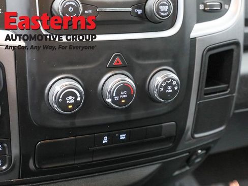 Used 2024 RAM 1500 Classic SLT image 19