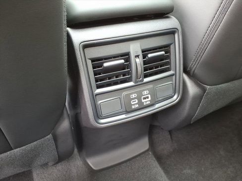 New 2026 Subaru Forester Premium image 7