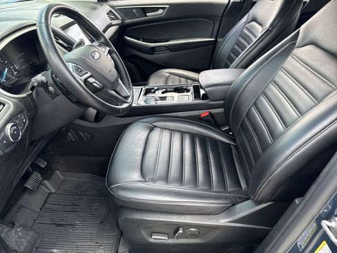 Used 2019 Ford Edge SEL w/ Equipment Group 201A AWD/4WD image 9
