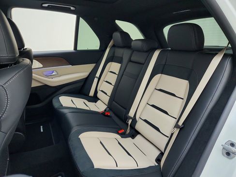 New 2026 Mercedes-Benz GLE 53 AMG 4MATIC image 18