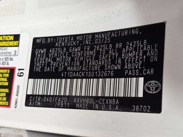 Used 2025 Toyota Camry LE FWD image 10