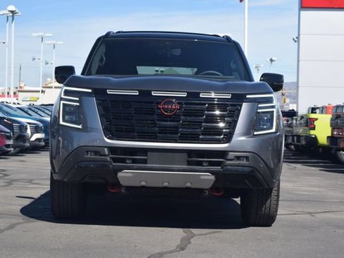 Used 2025 Nissan Armada PRO-4X AWD/4WD image 39