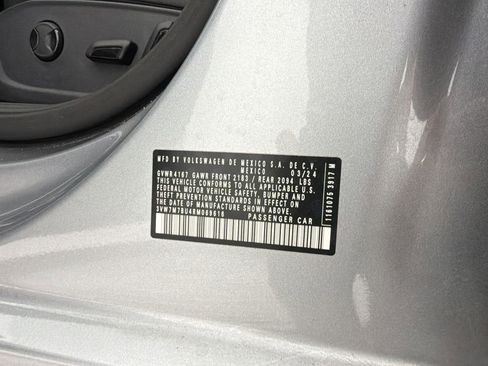 Used 2024 Volkswagen Jetta SE w/ Panoramic Sunroof Package FWD image 22