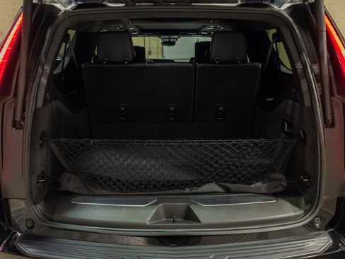 Used 2023 Cadillac Escalade ESV Sport Platinum w/ LPO, ONYX Package AWD/4WD image 70