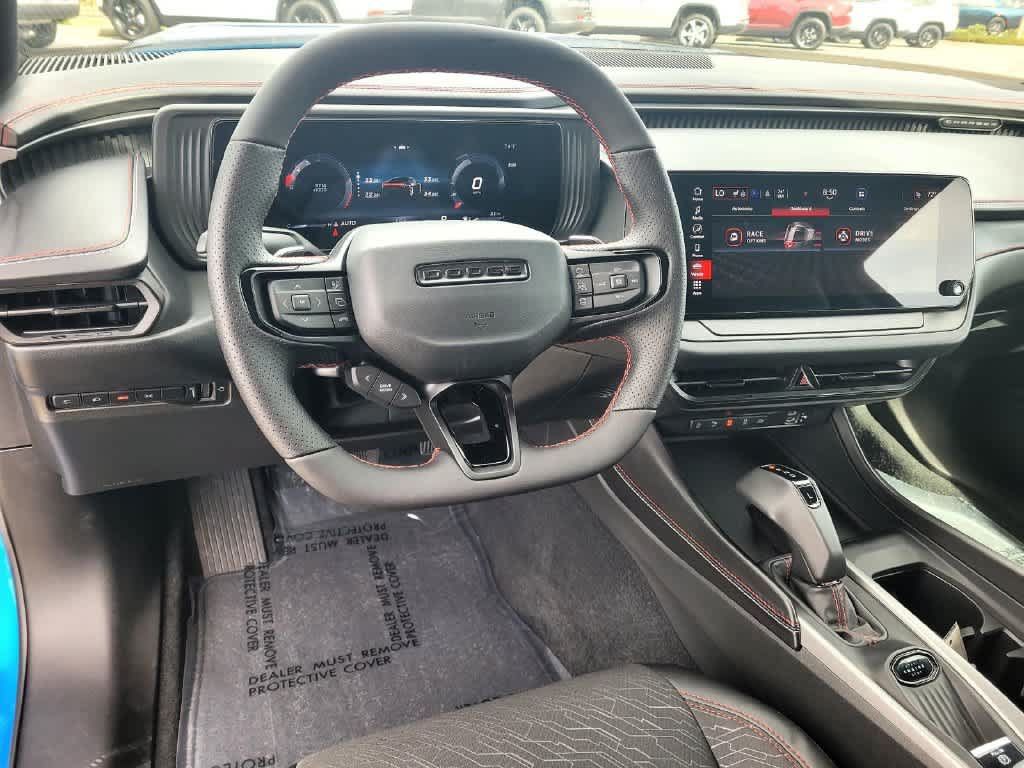 Used 2026 Dodge Charger Scat Pack w/ Blacktop Package AWD/4WD image 9