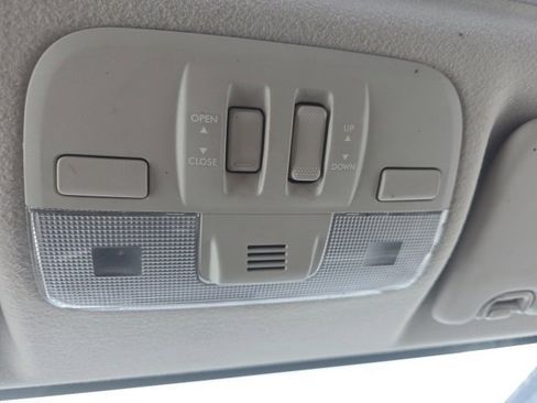 Used 2014 Subaru Crosstrek 2.0i Premium w/ Moonroof Package image 19