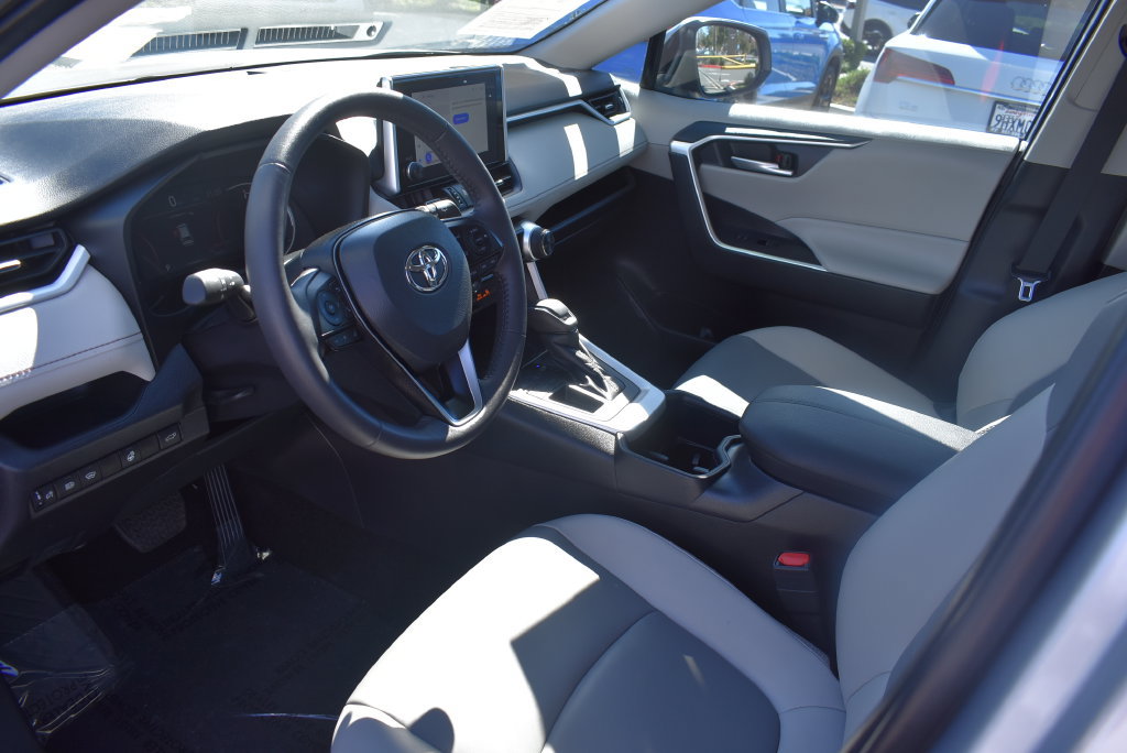 Used 2025 Toyota RAV4 XLE Premium w/ Weather Package FWD image 20