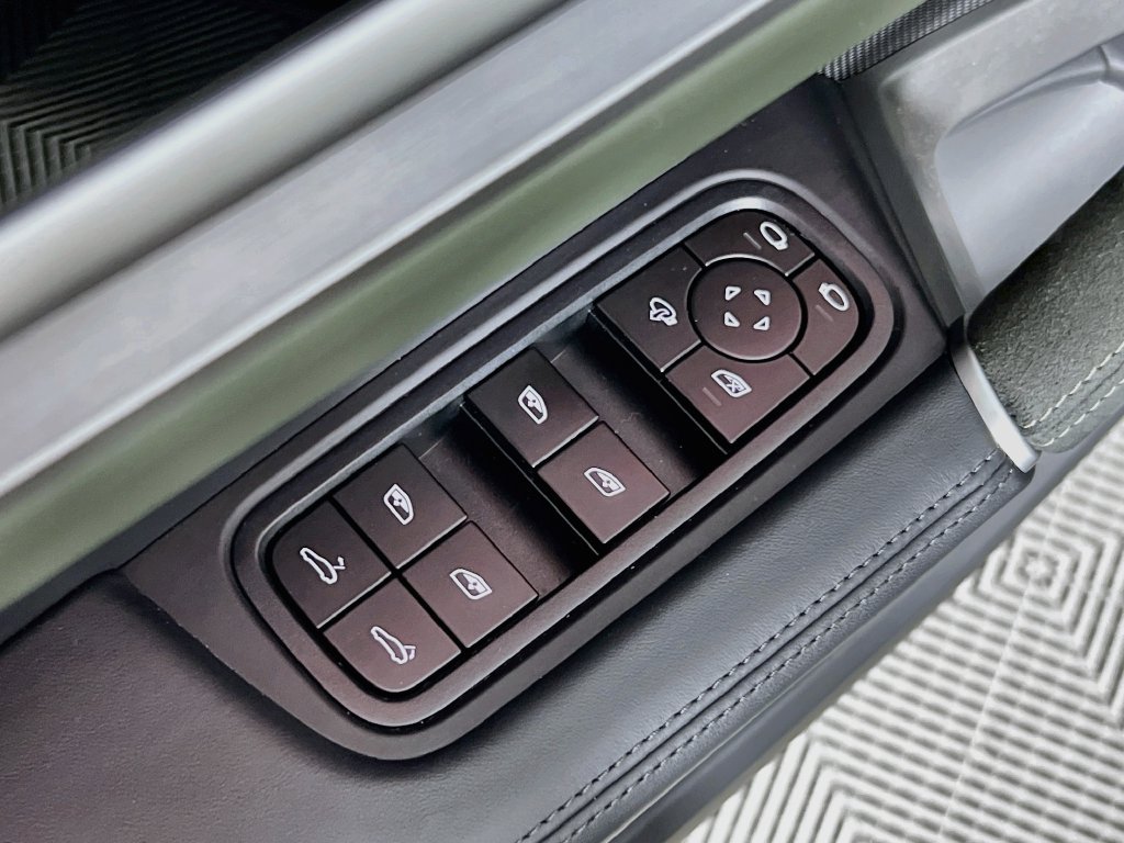 Certified 2026 Porsche Cayenne S AWD/4WD image 20