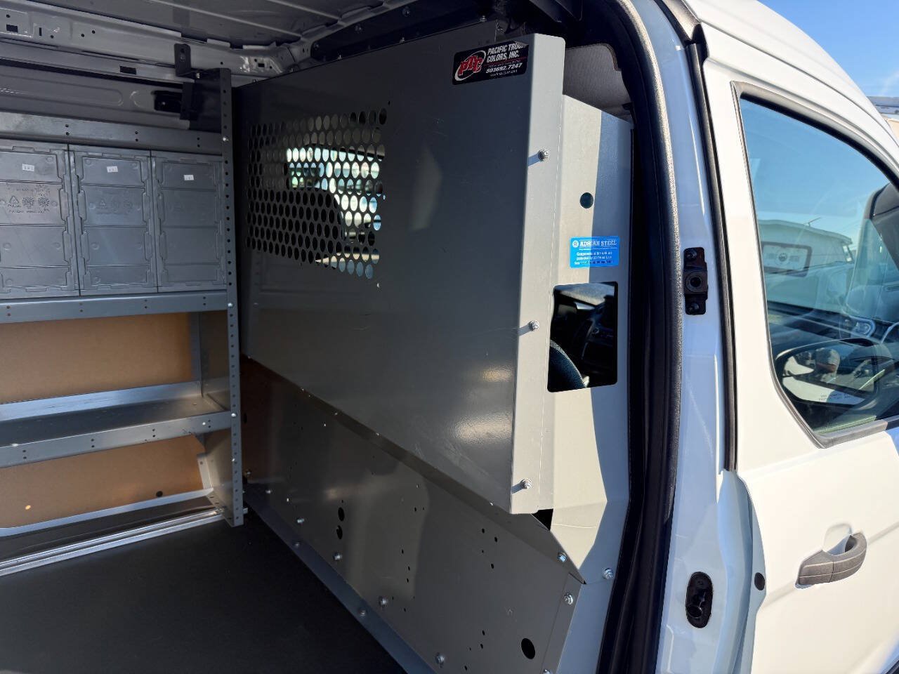 Used 2022 Ford Transit Connect XL FWD image 20