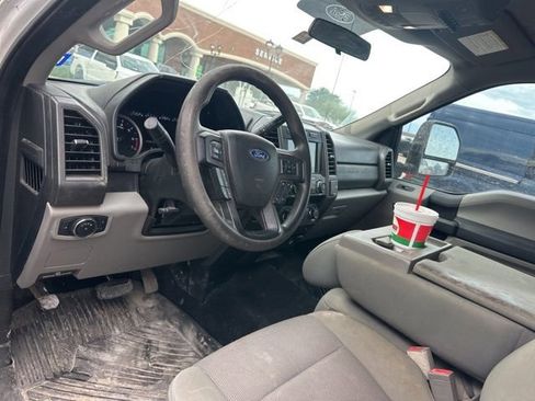 Used 2019 Ford F250 XL w/ STX Appearance Package AWD/4WD image 3