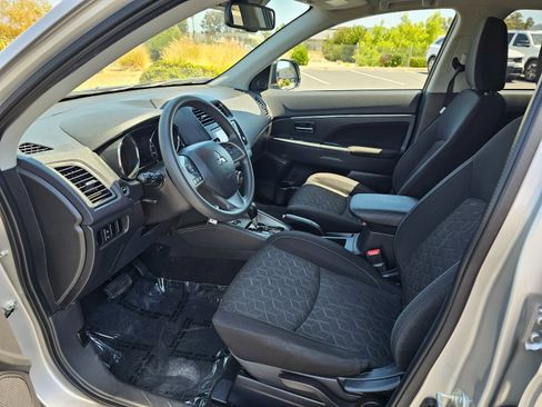 Used 2024 Mitsubishi Outlander Sport ES AWD/4WD image 16