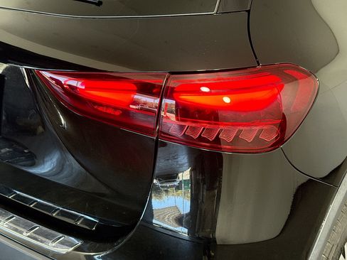 Used 2025 Mercedes-Benz GLA 250 image 34