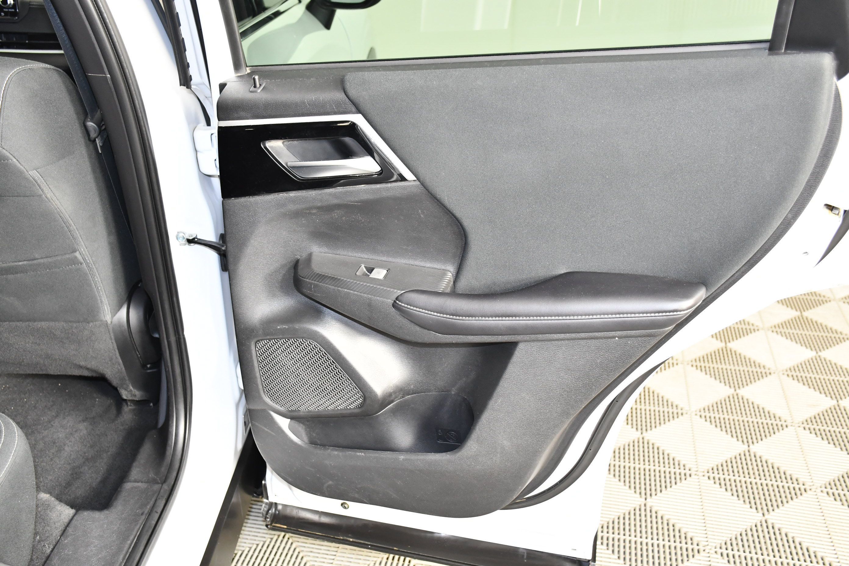 Used 2022 Mitsubishi Outlander ES AWD/4WD image 34