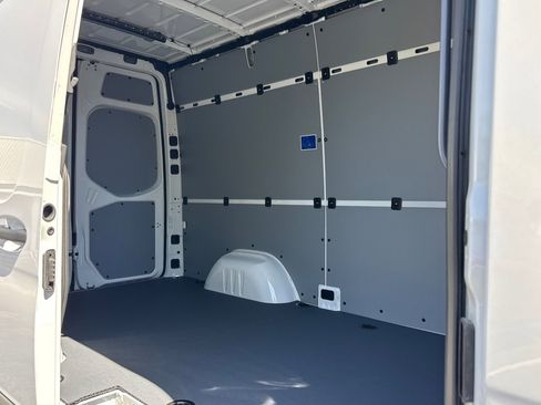 New 2026 Mercedes-Benz Sprinter 2500 image 20