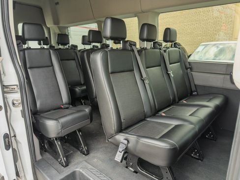 Used 2024 Ford Transit 350 XL RWD image 21