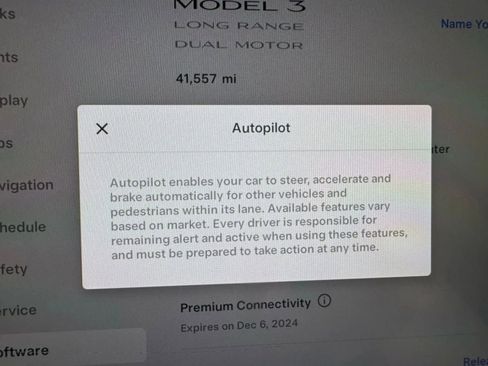 Used 2022 Tesla Model 3 Long Range AWD/4WD image 22