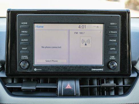 Certified 2020 Toyota RAV4 XLE w/ XLE Grade Weather Package AWD/4WD image 18