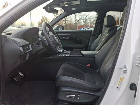 Certified 2025 Acura ADX A-Spec image 13