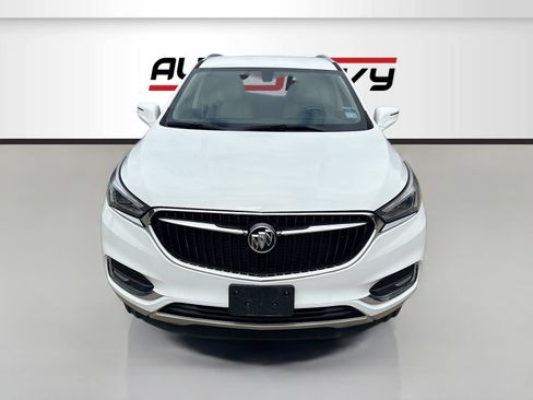 Used 2021 Buick Enclave Essence FWD image 2