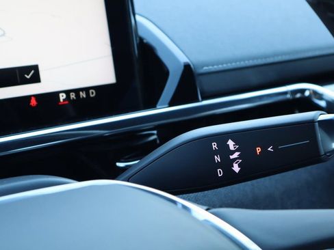 New 2026 GMC Sierra EV Elevation image 20