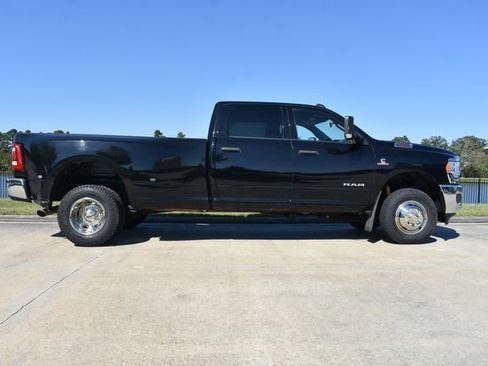 Used 2021 RAM 3500 Tradesman image 3