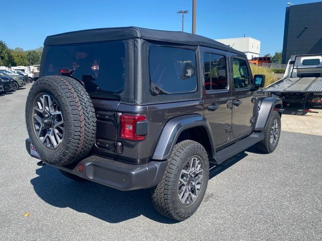 New 2025 Jeep Wrangler Unlimited Sahara AWD/4WD image 8