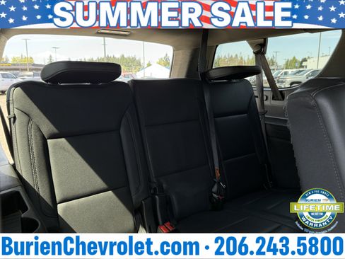 Used 2022 Chevrolet Suburban Z71 AWD/4WD image 28