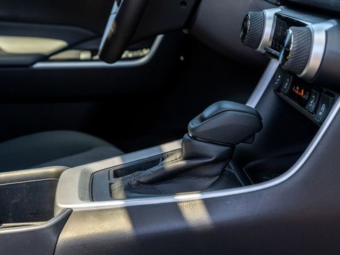 Used 2025 Toyota RAV4 XLE FWD image 34