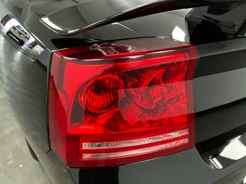 Used 2006 Dodge Charger SRT8 w/ SRT Option Group III image 13