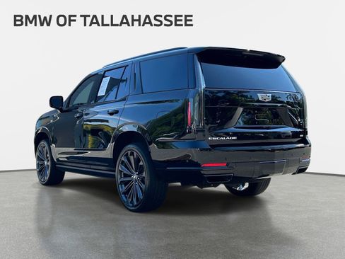 Used 2025 Cadillac Escalade Sport AWD/4WD image 9