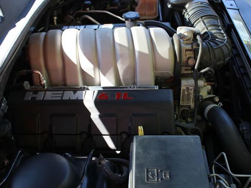 Used 2008 Dodge Challenger SRT8 image 57