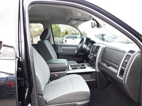 Used 2023 RAM 1500 Classic SLT w/ Electronics Convenience Group AWD/4WD image 35