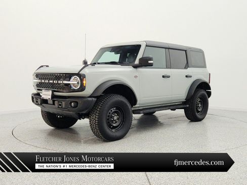 Used 2023 Ford Bronco Wildtrak AWD/4WD image 1