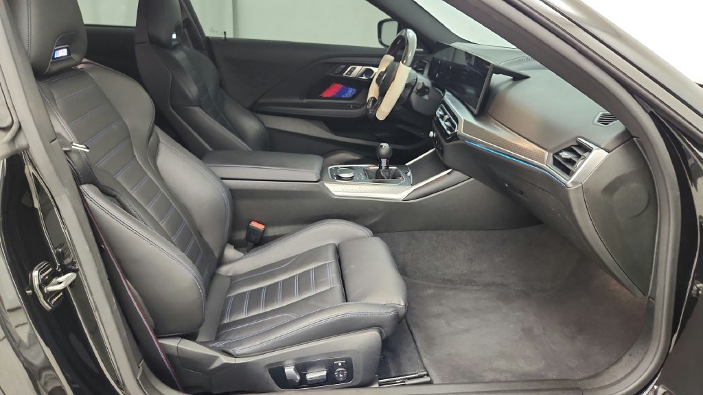 Used 2023 BMW M2 w/ Lighting Package RWD image 38