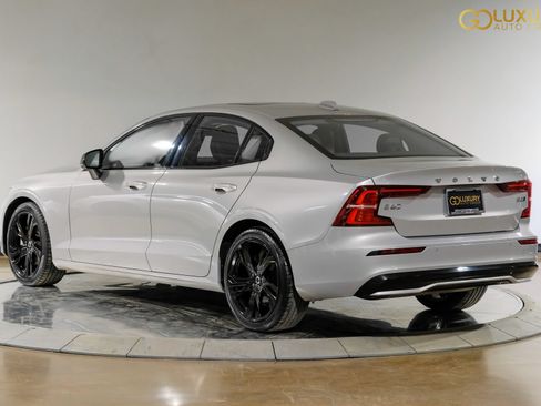 Used 2024 Volvo S60 B5 Core AWD/4WD image 12