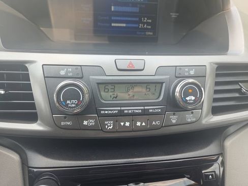 Used 2017 Honda Odyssey EX-L image 24